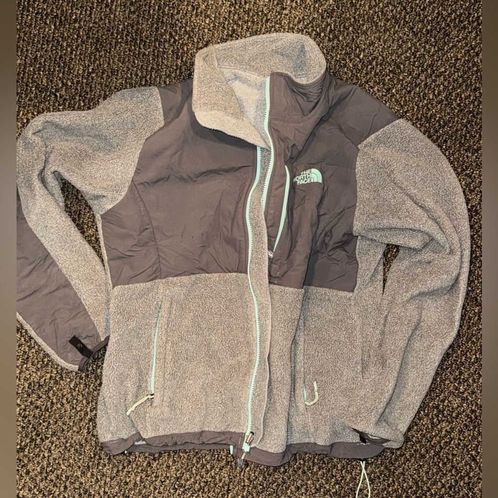 The North Face Women’s Gray and Seafoam Green Jacket Size L